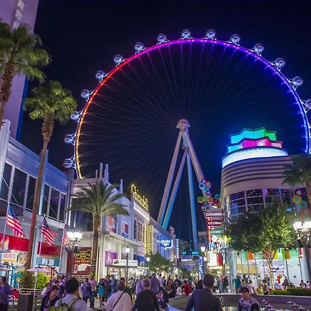 Las Vegas Desert Blue By Hellovacay-2