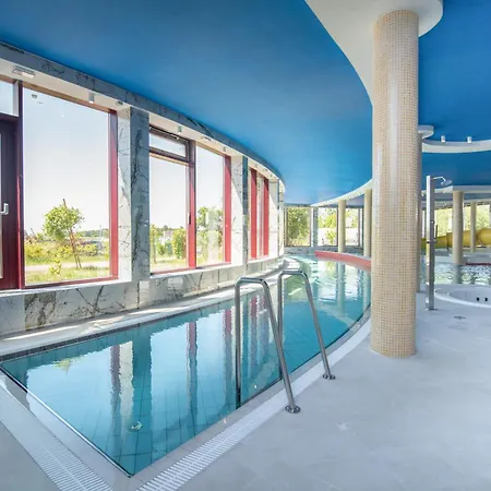 Grand Maxim Wellness & Spa-3