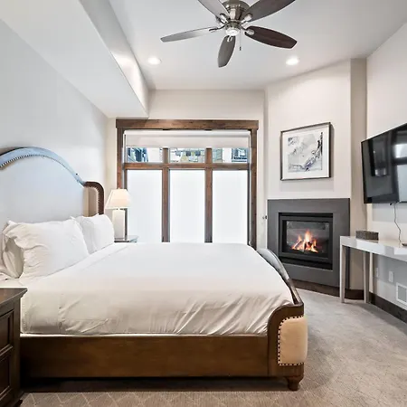 Newer Upscale Canyons Village Resort Condo, 5 Min Walk To Gondola, 2 Bedrooms Ensuite, Pet Friendly-3