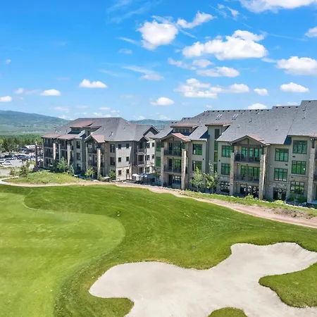 Heated Pool, Gourmet Kitchen, Pet Friendly, Gym, Walk To Canyons Village, 2 Private Patios-2