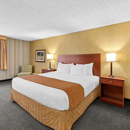 Best Western Cascadia Inn-3
