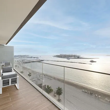 Lux Spacious 1 Bedroom - Beachfront And Seaview-2