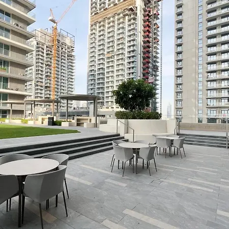 Lux Spacious 1 Bedroom - Beachfront And Seaview-3