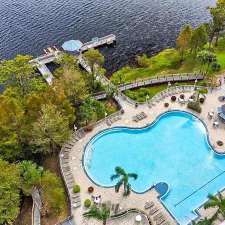 Disney Lakefront Luxury!-3