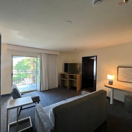 Spark By Hilton Phoenix-Glendale-Peoria-3