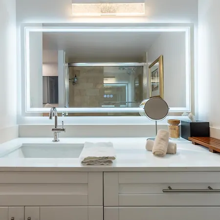 1 Bedroom Private Residence At Roney Palace -804-3