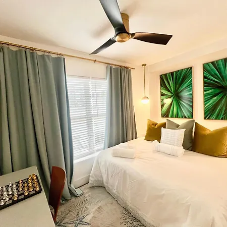 Slice Of Paradise Steps To The Beach- California King Bedroom And Sofa Bed-2