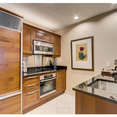 Mgm Signature Top Floor 1 Bedroom 2 Ba Penthouse With Balcony, Strip And Sphere Views-3