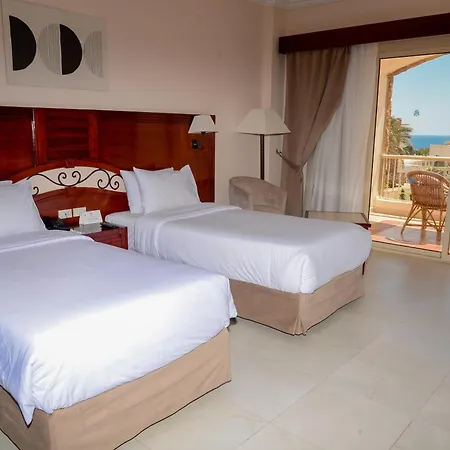 Brayka Bay Reef Resort-2