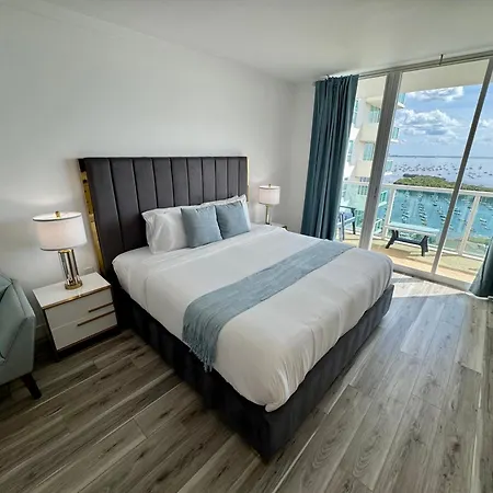 Balcony Ocean View ! WiFi - Pool - Gym - Parking-2