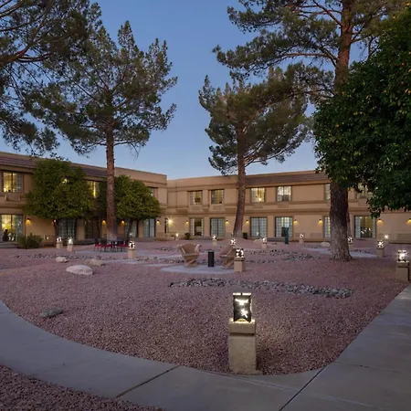 Wyndham Tucson Airport Hotel & Conference Center-3