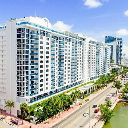 Oceanview 1 Hotel & Homes 1 Bedroom 1 And Half Bathrooms Luxe Condo With Balcony-2