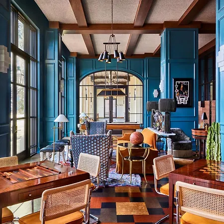 Bowie House, Auberge Collection-3