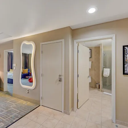 Sphere In 4K - Vintage Vegas Condo With Sphere And Strip Views!-2