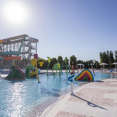Sirena Beach Resort & Spa-2