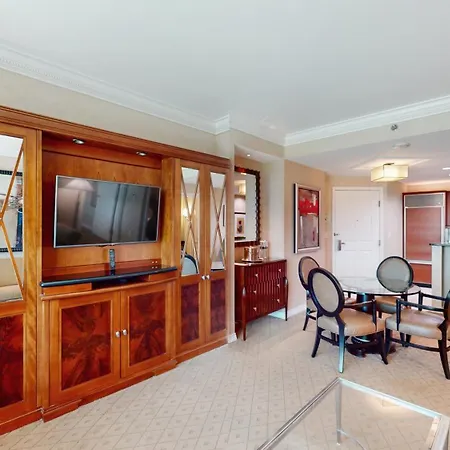 Lady Luck'S Vista - Private Balcony - Full Kitchen - Two Full Baths - Jetted Tub - Full Mgm Grand Resort Access W No Resort Fee At Mgm Signature-2