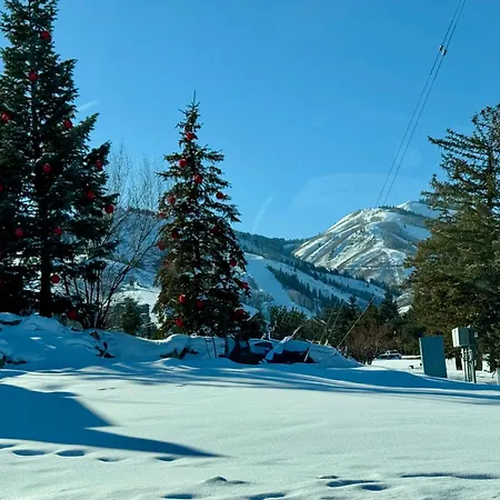 Family Friendly Condo - Park City-3