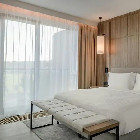Ac Hotel By Marriott Krakow-2