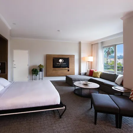Doubletree By Hilton San Diego-Mission Valley-2