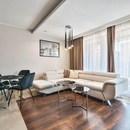 Luxury Apartments Gdansk Old Town With Spa & Gym By Noclegi Renters-3