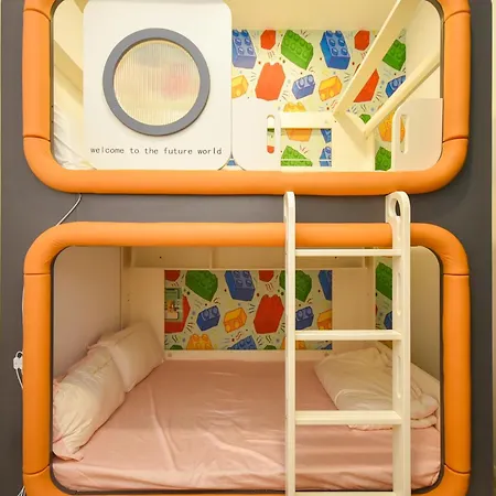 D'Pristine Theme Suite By Nest Home At Legoland-3