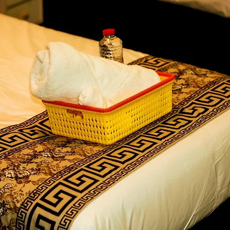 Stayforless Travellers Stay At Beachside Jbr Location-2