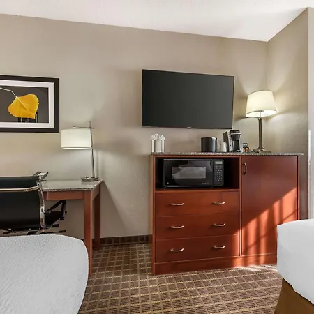 Best Western Plus Peak Vista Inn & Suites-3