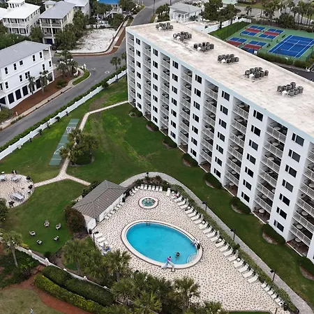 Emerald Oasis, Emerald Oasis- Gulf Front, Great For Families And Close To Destin Harbor!-2