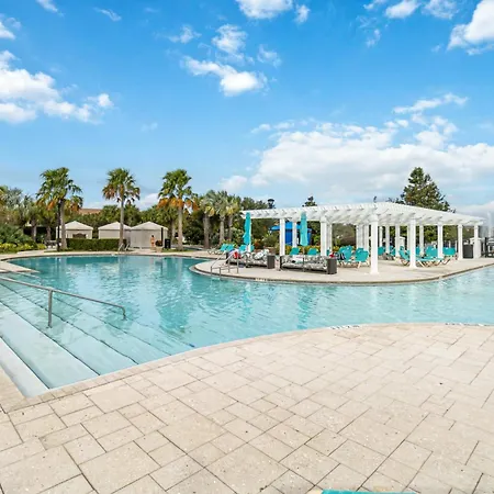 5Br Poolside Retreat-2