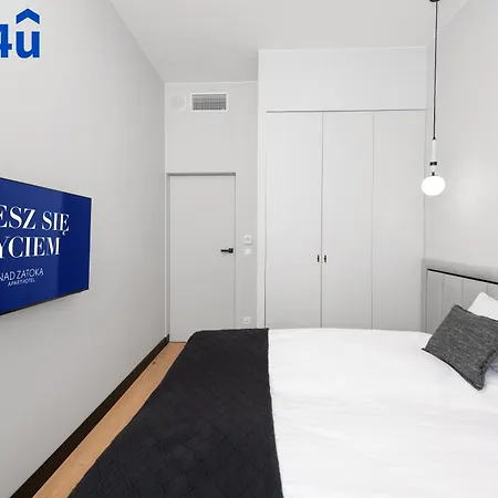 Nad Zatoką Aparthotel Deluxe by Rent4You-3