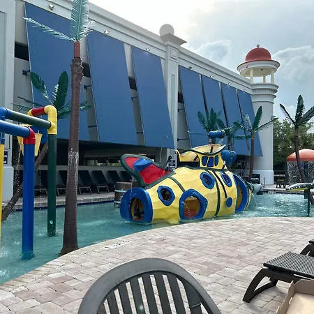 Flip Flop At Compass Cove-2