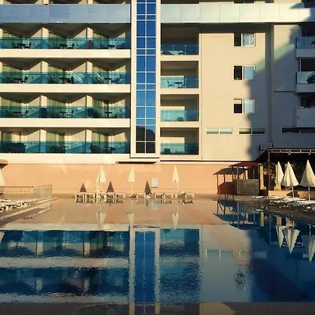 Club Bayar Beach Hotel-3