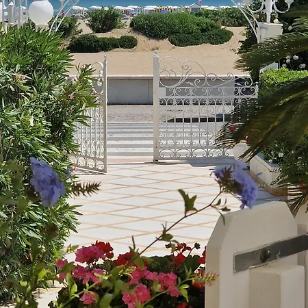 Hotel Alexander-2