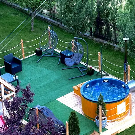 Pokoje gościnne u Komperdow pod wyciągiem narciarskim Kaniowka-2