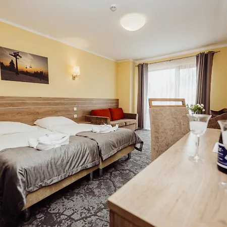 Hotel Na Skarpie-3
