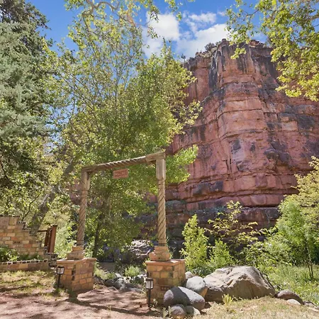 The Joy Sedona - Bed & Breakfast And Luxury Creekside Cabins-2