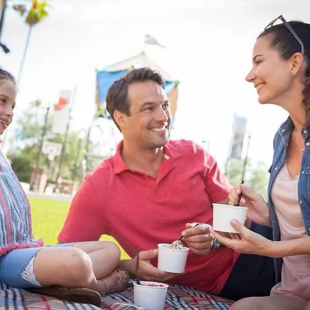 Springhill Suites, Lake Buena Vista, Orlando Marriott Village Hot Breakfast With Starbucks-2