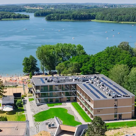 Omega Lake Apartments-3