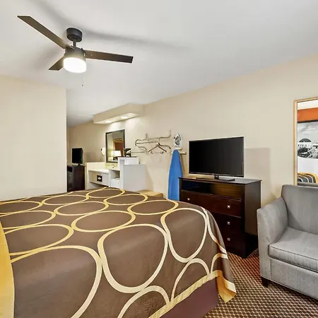 Super 8 By Wyndham Marana/Tucson Area-2
