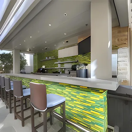 Palms Place-3