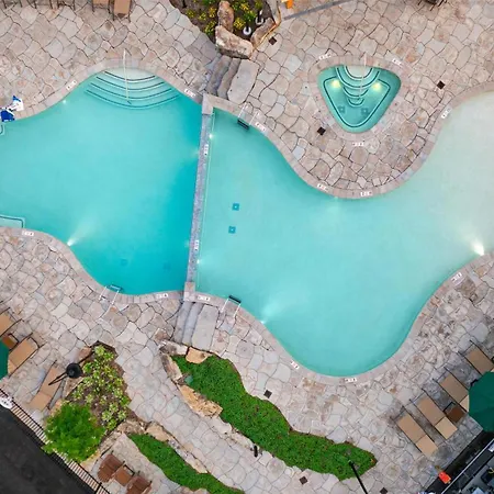 Hilton Vacation Club Mill Springs Lodge Pigeon Forge-2