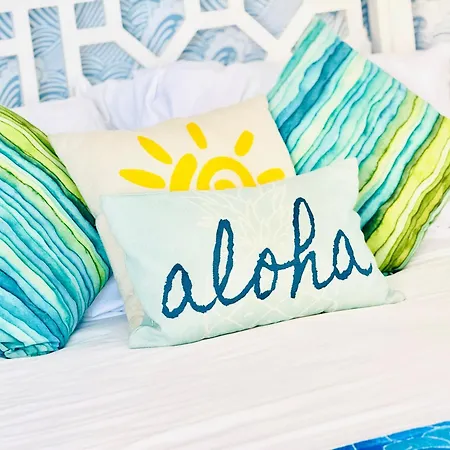 Sweet Blue Hawaii-3
