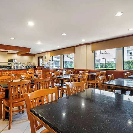 Best Western Plus Orange County Airport North-2
