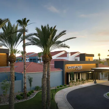Courtyard By Marriott Phoenix Mesa-3