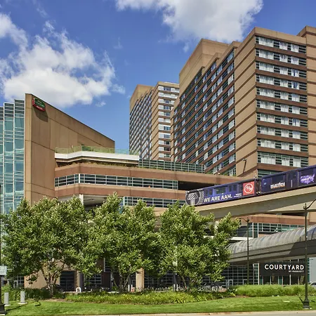 Courtyard By Marriott Detroit Downtown-2