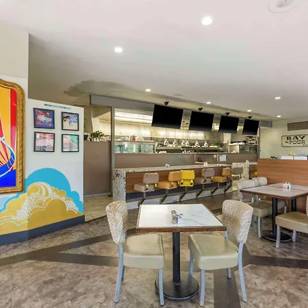 Royal Sun Hotel & Suites-3