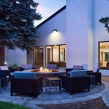 Courtyard By Marriott Fort Collins-2