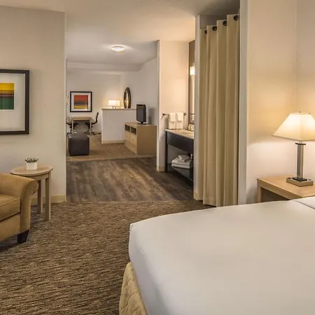 Doubletree By Hilton Vancouver-2