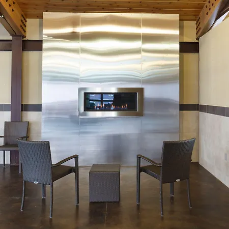 49'Er Inn & Suites-3