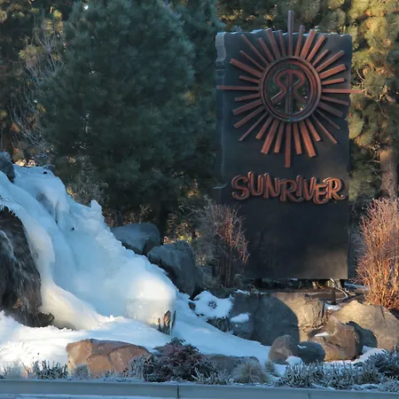 The Pines At Sunriver-3